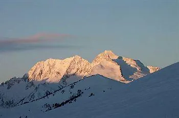 Lagrange Le Clos Hilaire 3* Saint-Lary-Soulan