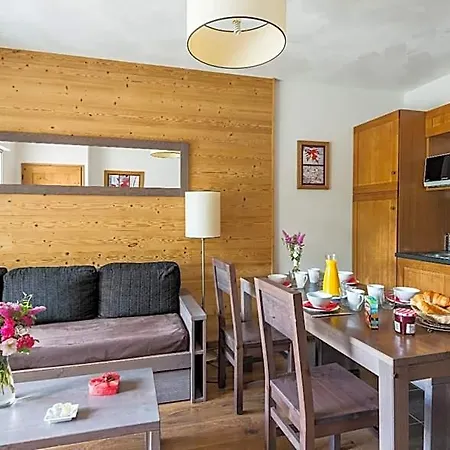 Aparthotel Lagrange Le Clos Hilaire 3*