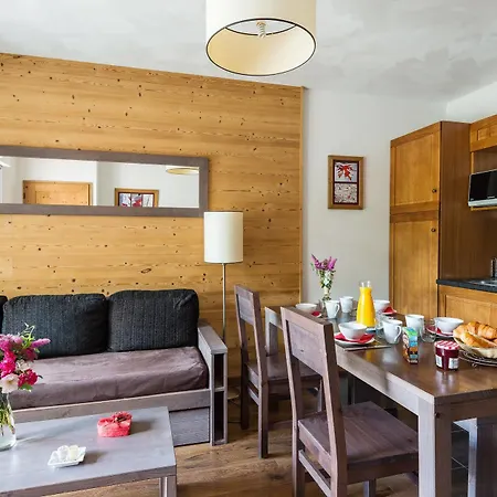 Lagrange Le Clos Hilaire Aparthotel Saint-Lary-Soulan